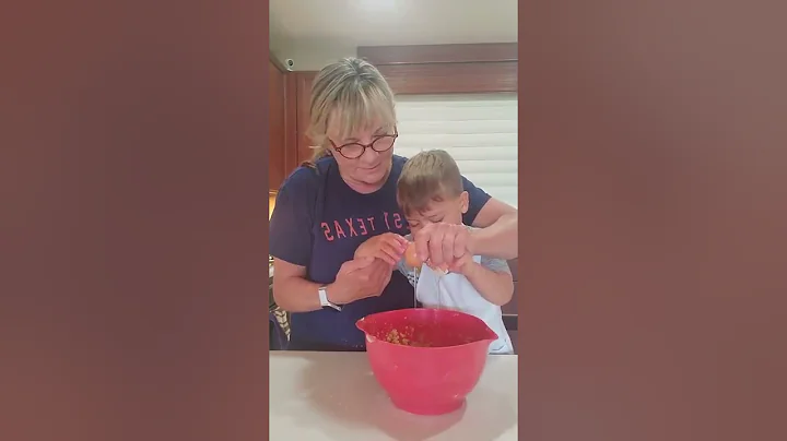 NANA AND CADE!!! THE ORIGINAL