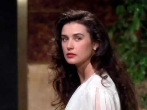 Vidéo: Qui Est Demi Moore