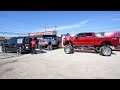 Mobile detailer from Houston Texas washes HUGE Ford F250 on 30x16s with bags How he does it!
