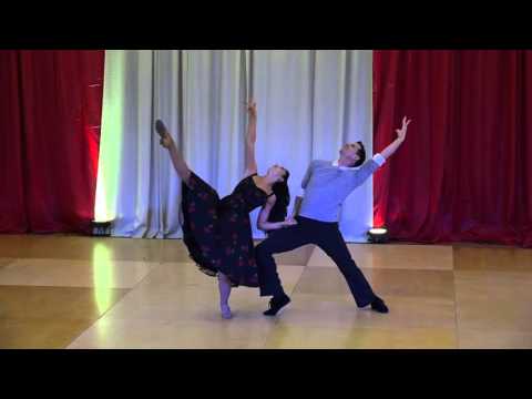 Gary McIntyre And Susan Kirklin - I Want To Hold Your Hand