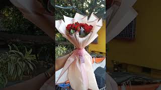 Famous interflora flower valentine's day roses India #buymyselfflowers Wealth