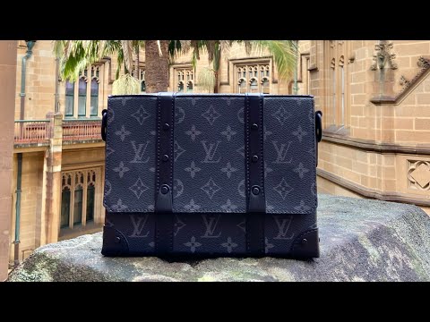 Louis Vuitton trunk messenger bag in blue canvas with monogram