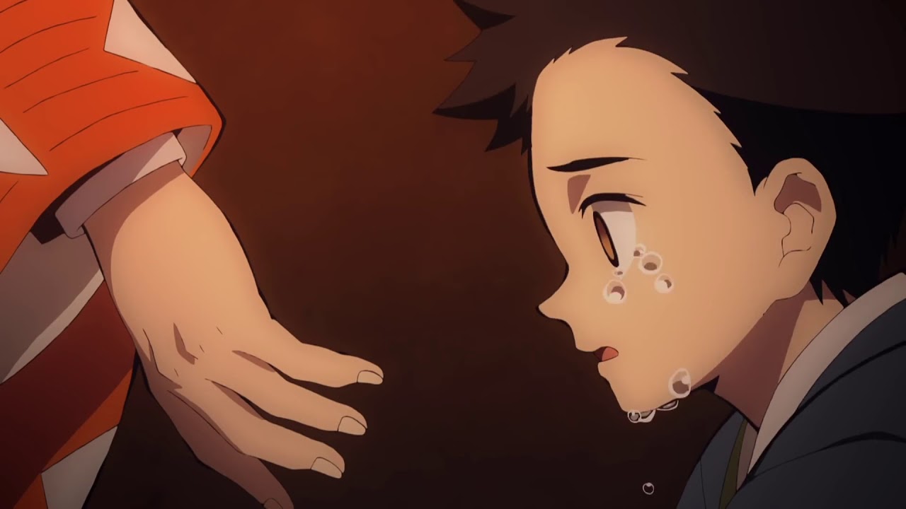 Demon Slayer (Kimetsu No Yaiba) - Zenitsu used breath of thunder - YouTube