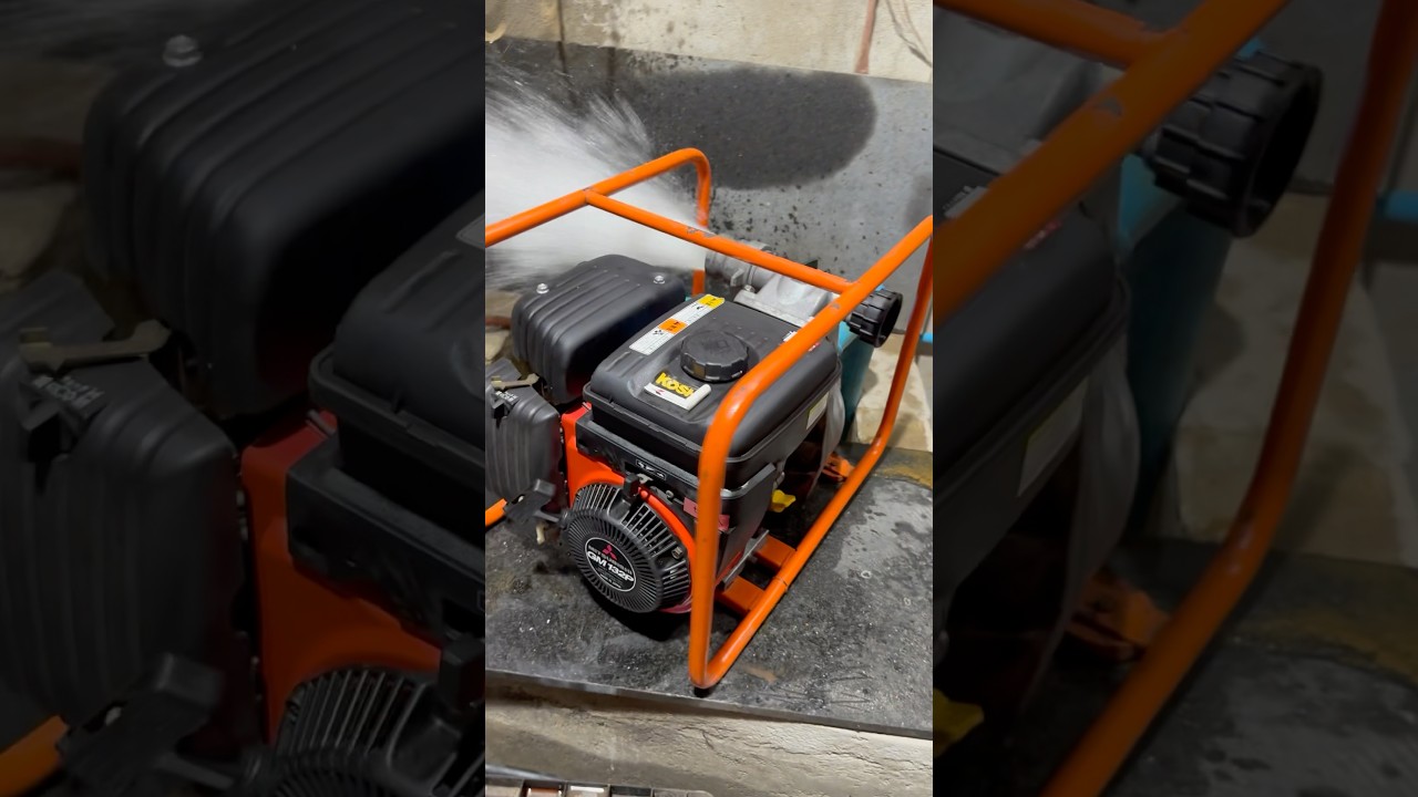 Water Pump Mitsubishi GM132P - YouTube