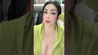 Arely Hernandeznew Curvy Stepmom In Hose Elegance & High Heel Model Wiki, Style & Secrets