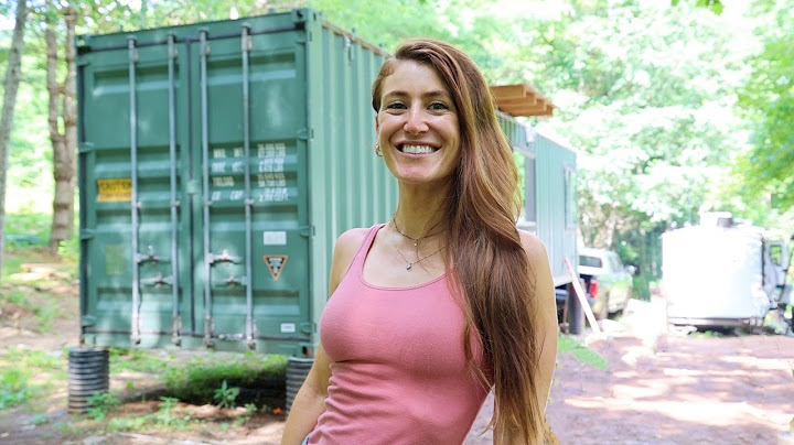 LIFE OFF THE GRID | Coyotes Outside My Door + Container Cabin Build!