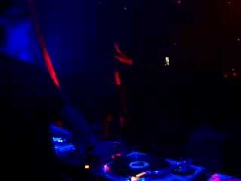 Javi Diaz @ Kapital Young (enero 2006) part 1