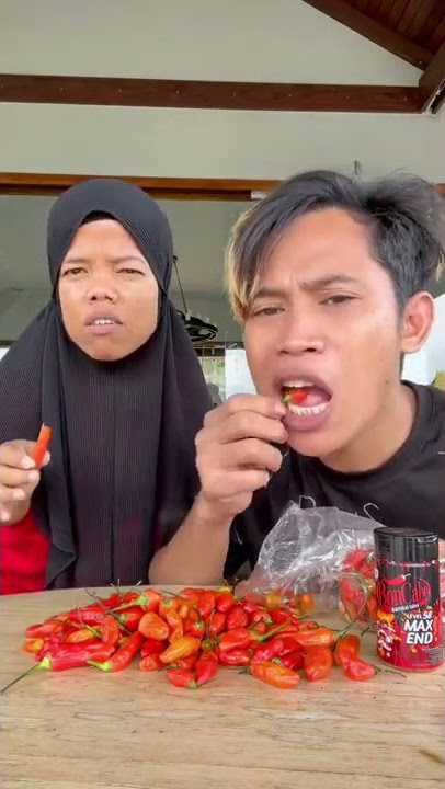 anggun supriadi makan cabe rawit