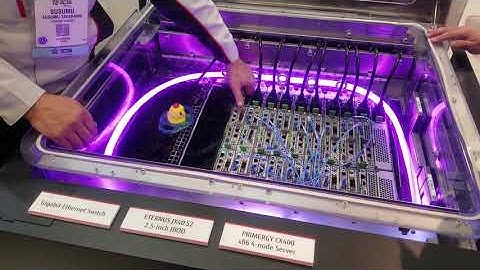 Fujitsu immersion-cooled rack 1U servers