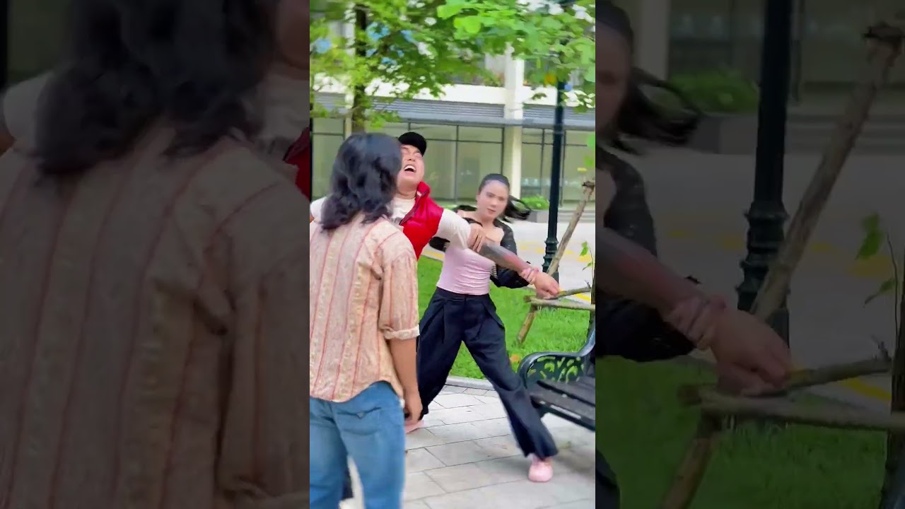 сильная девушка 