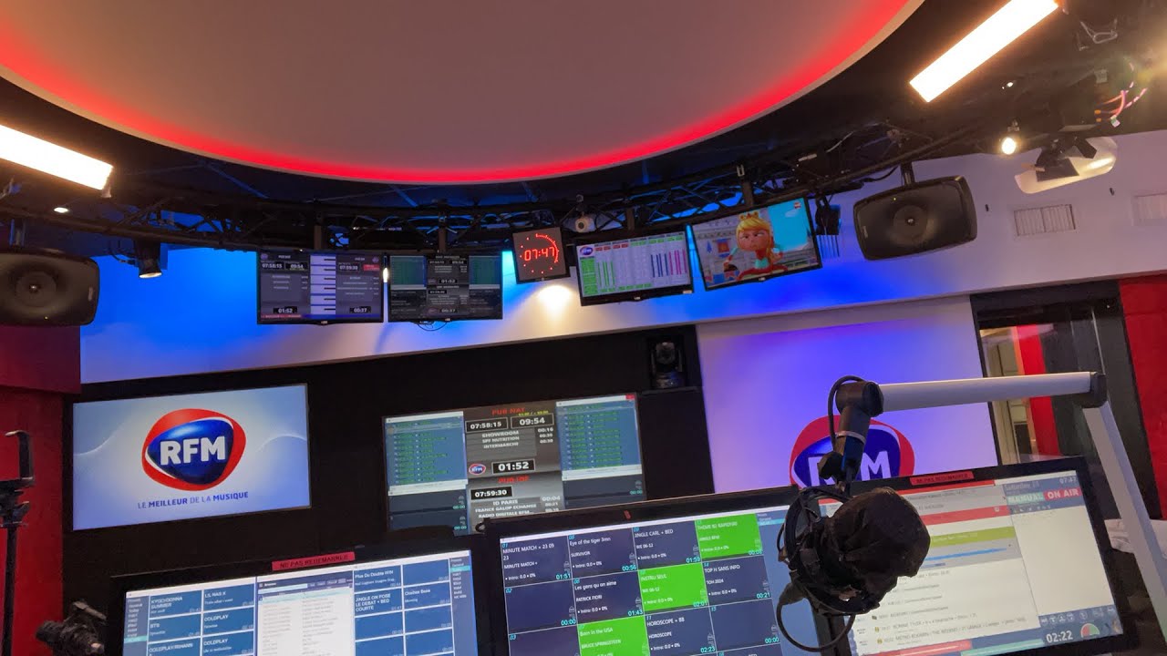 En direct du studio radio RFM - YouTube