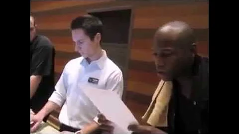 Proof that Floyd Mayweather cannot read