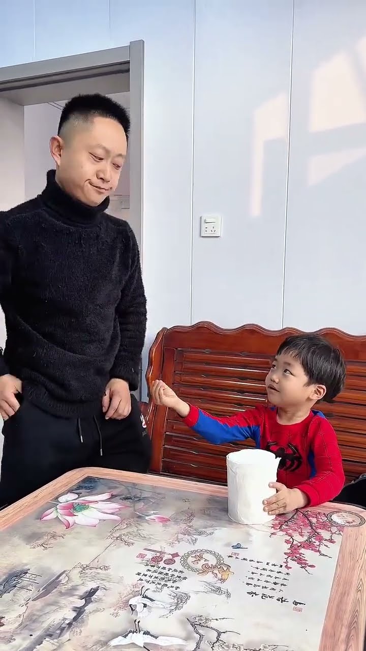 套路爸爸私房钱，幸亏儿子够机智！#Cute baby#Cute#呆萌小米宝#聪明宝宝#萌娃