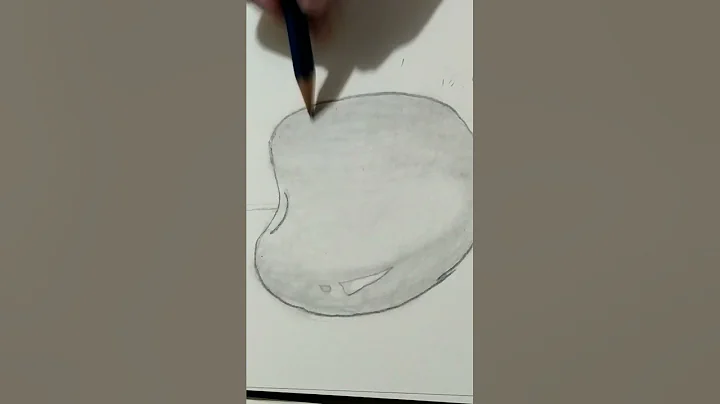 How to draw a realistic apple by.Candice