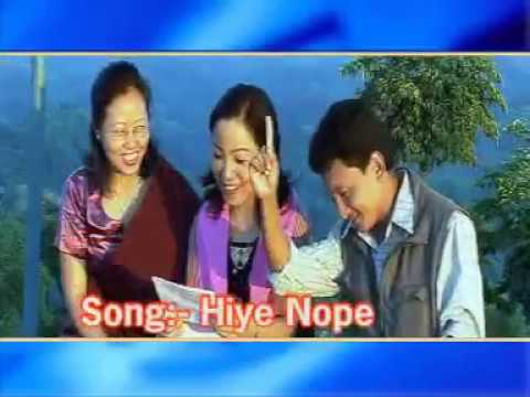 Hiye Nope honsayo sang by Ashok Yapa Rerik and Bima