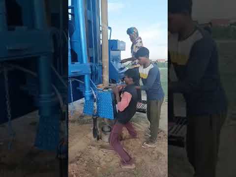 Video: Rig Pengeboran Diy: Gambar Rig Pengeboran Buatan Sendiri Untuk Sumur Air. Bagaimana Cara Membuat Model Pengeboran Berukuran Kecil?