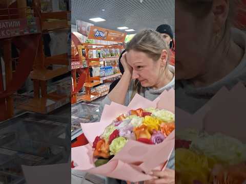Поздравили директора магазина и пусть весь мир подождёт 🤩. #shorts