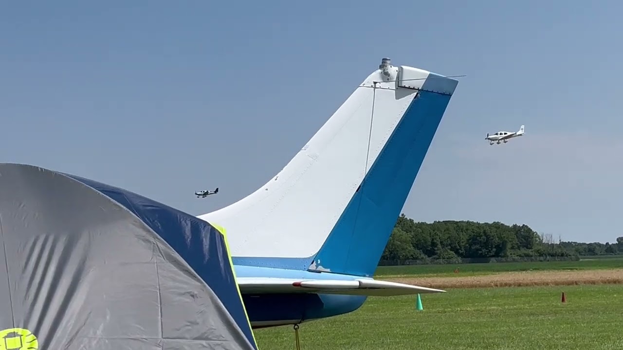 Cirrus Formation Flight AirVenture Oshkosh 2025