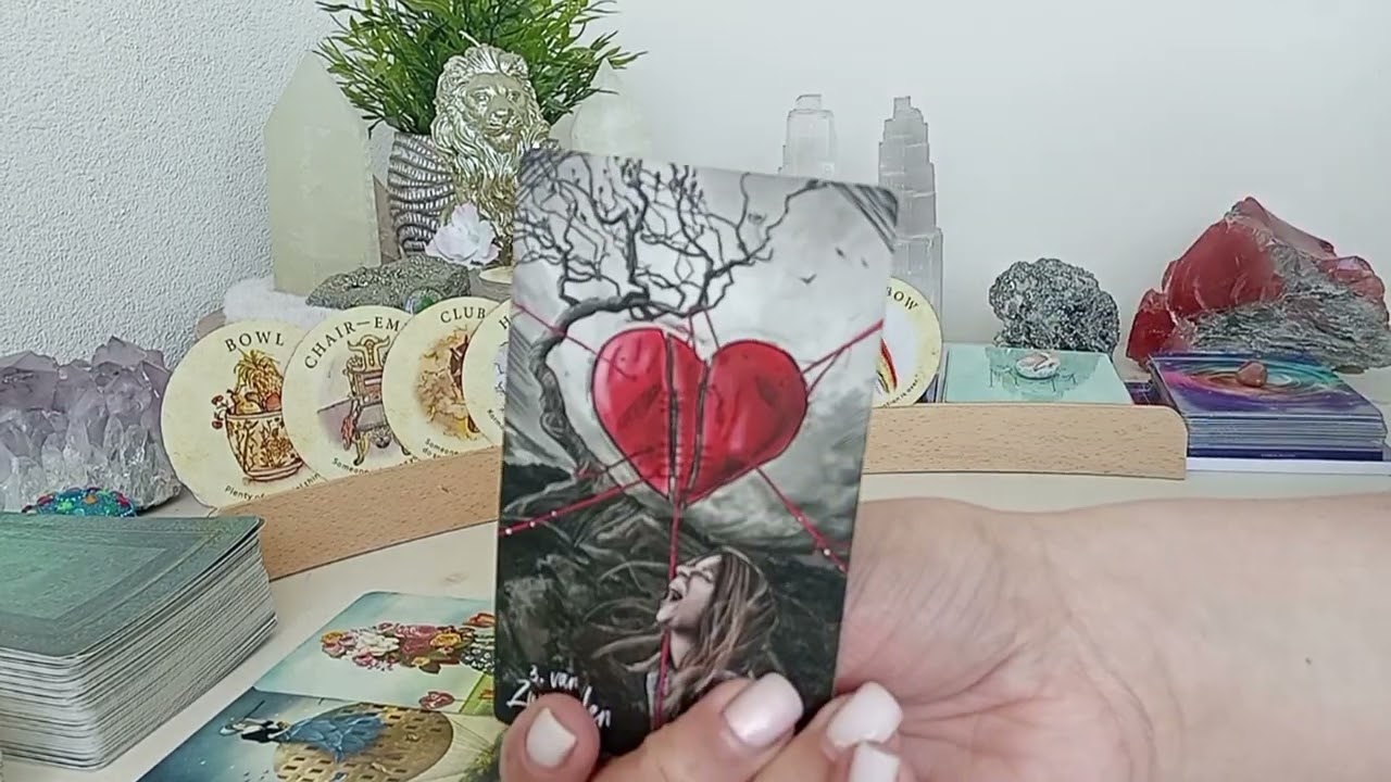 Waterman ♒️ Mei 2025 💫 Karma, iemand verlaat je leven, het meest moeilijke is voorbij! 💥🙏🍀❤️