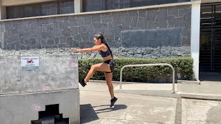 Running climb-up (2-step run-up, shoulder-high)