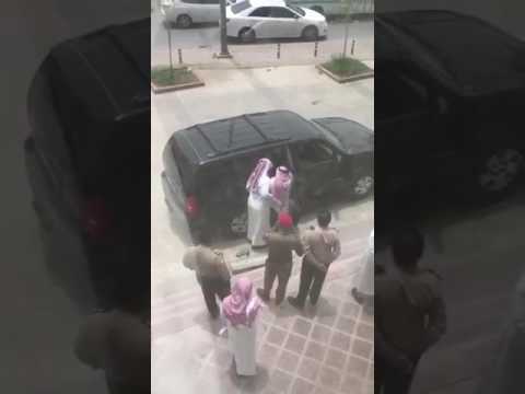 الجمس الأسود اللي يسمع فيه ولا شافه هذا هو