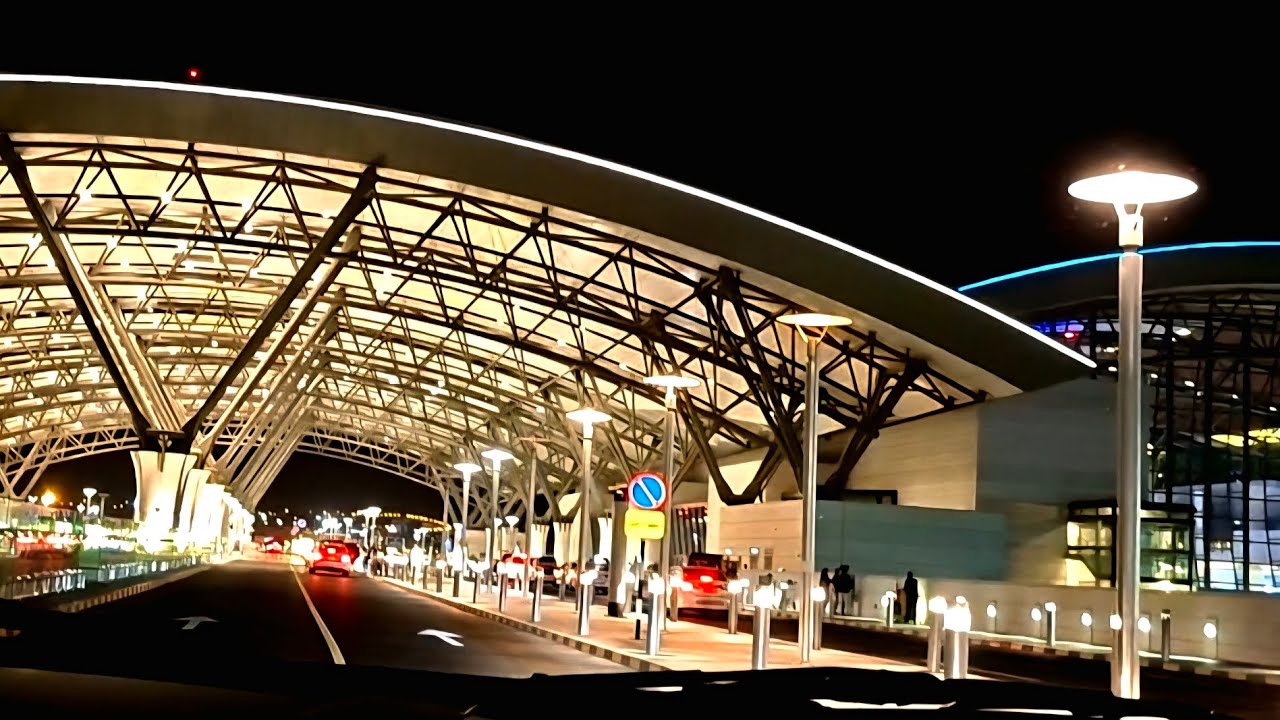 Muscat International Airport | Night Drive | 4K | Oman