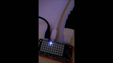 Table top sound experiment: Scroll pHAT & Raspbery Pi zero playing some generative /ambient/noise
