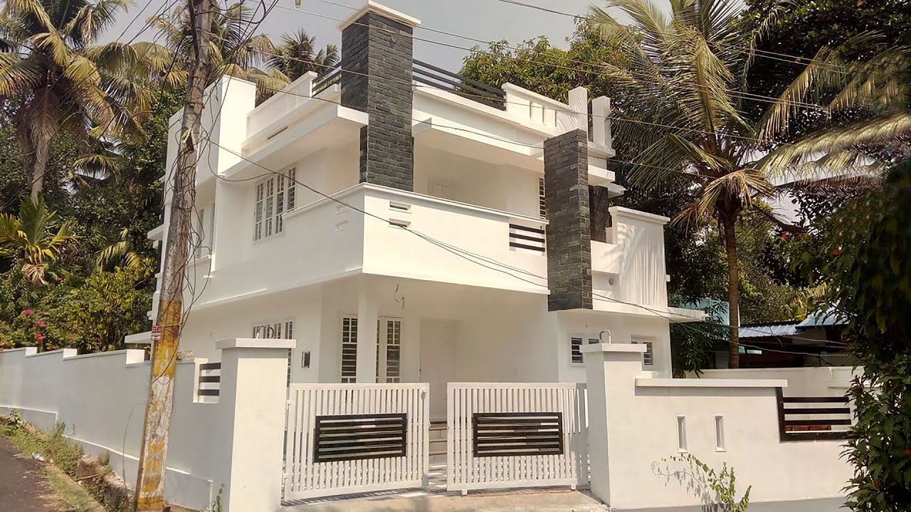 Perumbavoor Town Near Mini Civil Station 60 Lakhs House for sale 5.50