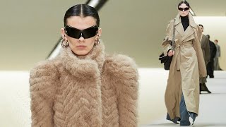 Balenciaga мода в Париже Осень Зима 2023/2024 #554  | Одежда и аксессуары