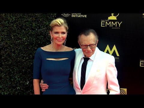 Video: Larry King a fost căsătorit?