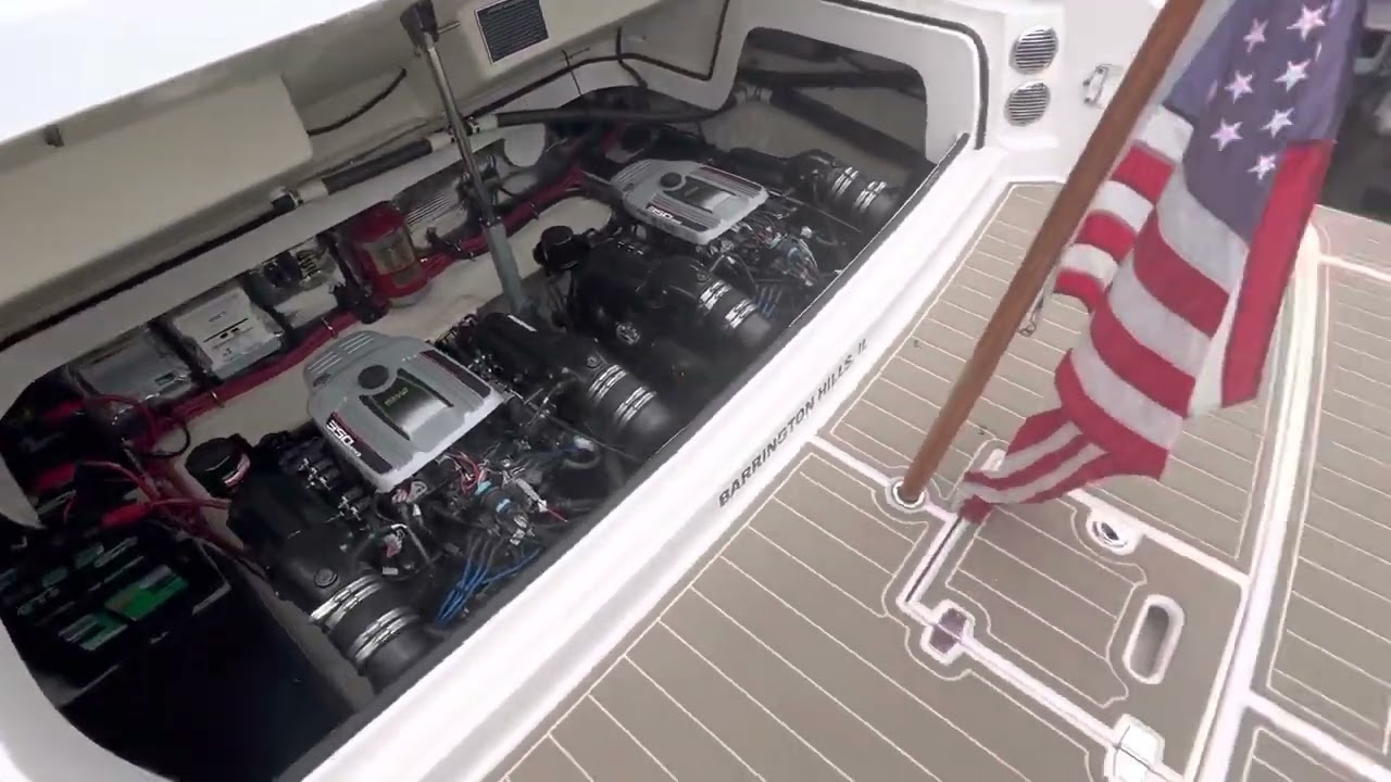 2014 Regal 3200 black dts axis joystick