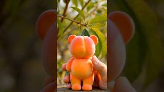 I grew a bear-shaped peach using a fruit mold 🍑