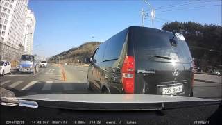 【衝撃クラッシュ映像】 韓国自動車事故動画集 ドライブレコーダー　1