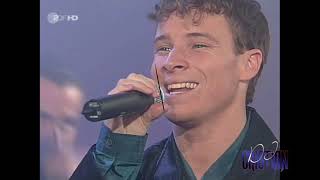 Download Lagu Dj Cristian - Mix Pop 90s MP3