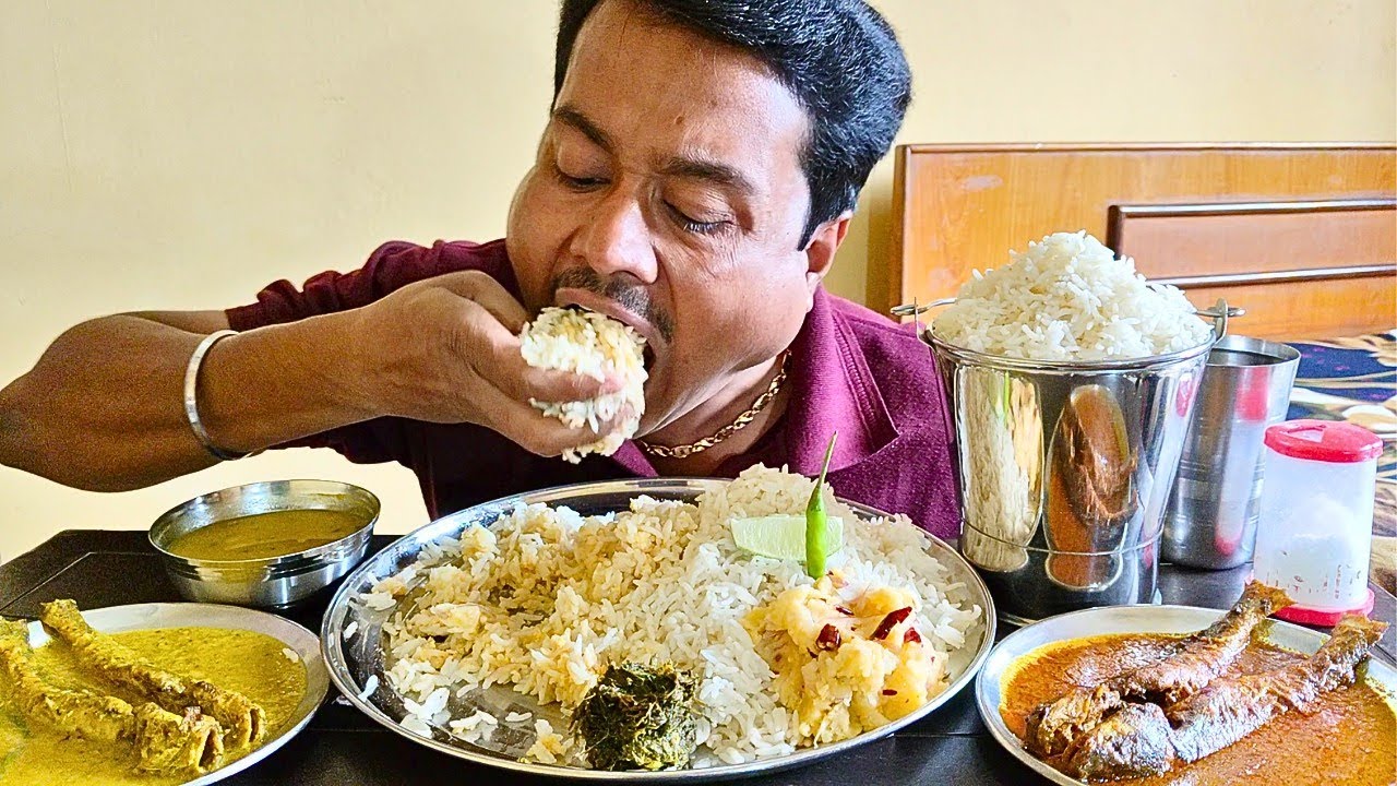 Big Bites Eating🔥 Doi Tengra🐟, Tengra Tel Jhal🐟, Kharkol Pata Bata🤤, Dim Dal Bharta😋 Asmr🍴 Mukbang🍽️