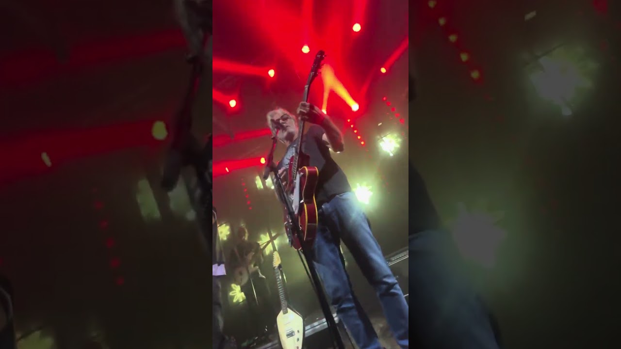 ברי סחרוף ורד אקסס -נושף מהחלל המהמם 🔥🔥