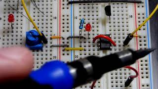 Why 555 timer trigger and threshold pins are commonly connected together
