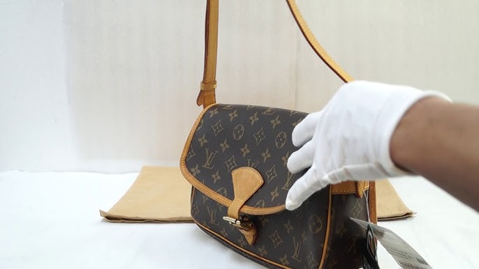 What's in my bag/purse? Louis Vuitton Sologne Monogram 