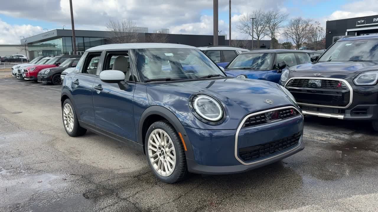2025 MINI Cooper S Hardtop 4 Door Signature Plus Schaumburg, Chicago, Barrington, Palatine, Arl...