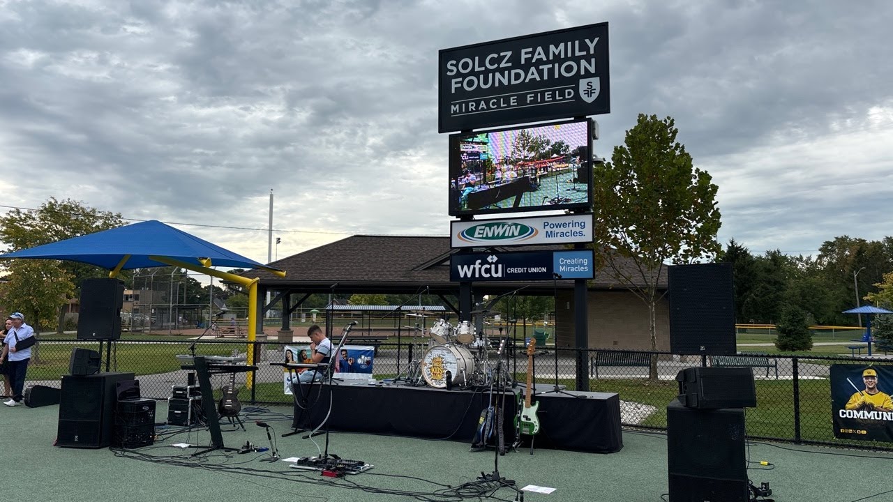 SET 1 LIVE!!! Open Streets Windsor (Ontario) at Farrow Riverside Miracle Park!