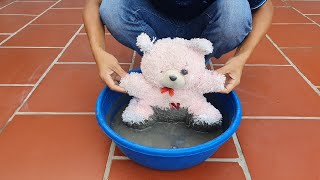 Cement + Old Teddy Bear +Wool Skirt = Beautiful Plant Pots /Great Ideas for Garden Design/ Diy Pots