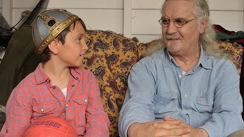 ロザムンド・パイク、ビリー・コノリーら出演！映画『海賊じいちゃんの贈りもの』予告編