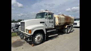 1999 Mack CH - Parts Unit 99MK058