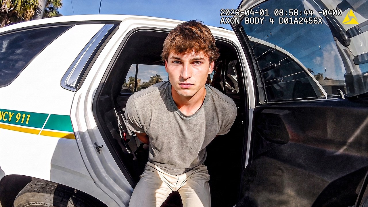 Teen Hunts Down & Dismembers Convicted Ped*phile