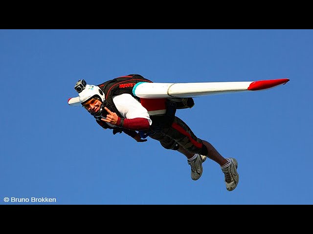 Vincent Reffet: French 'Jetman' dies in training accident