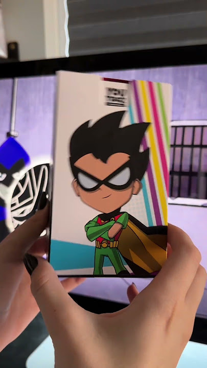 unboxing robin from teen titans! #youtooz #teentitans #teentitansgo #teentitanscosplay #robin
