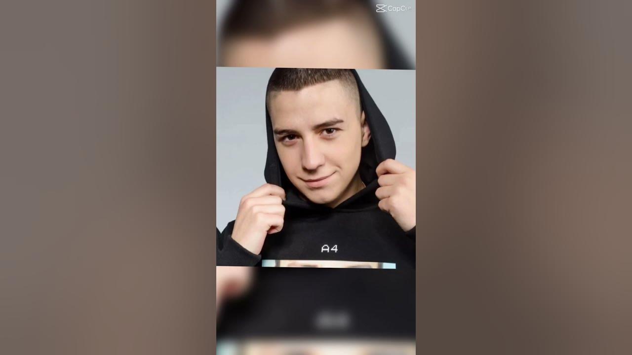 Черный лавилас - YouTube