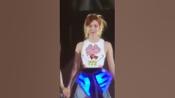 Thumbnail of Jeno Giselle in ending SMtown Jakarta #jeno #giselle #aespa #nct