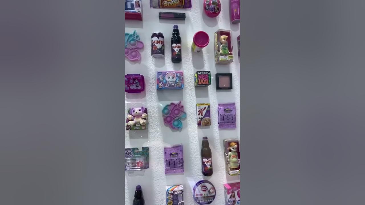 Mini Brands has Fidget Toys?! Mrs. Bench Mini Brands has Fidget Toys?! Mrs. Bench