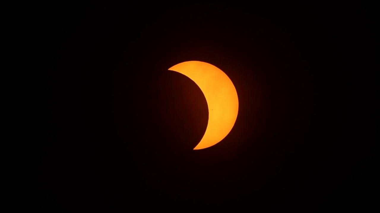 Philly's Partial Solar Eclipse on August 21, 2017 - YouTube